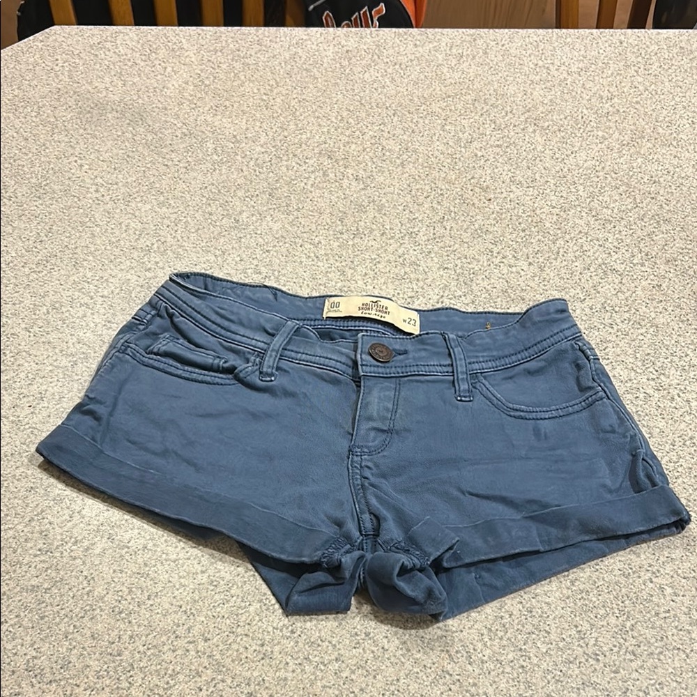 Hollister short-short powder blue shorts size00 w23.